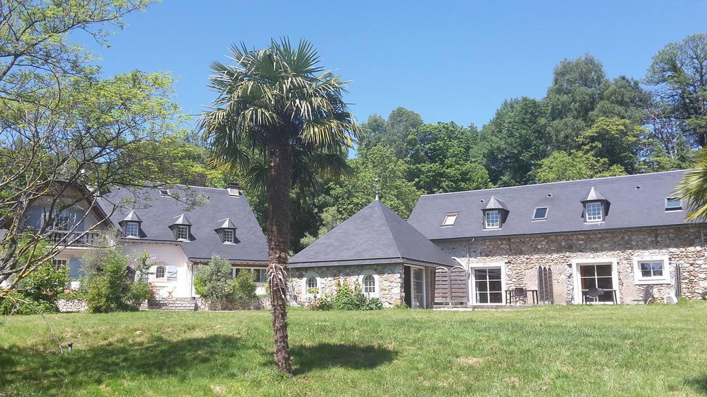 La Maison D'En O Hotel Bagneres-de-Bigorre Luaran gambar