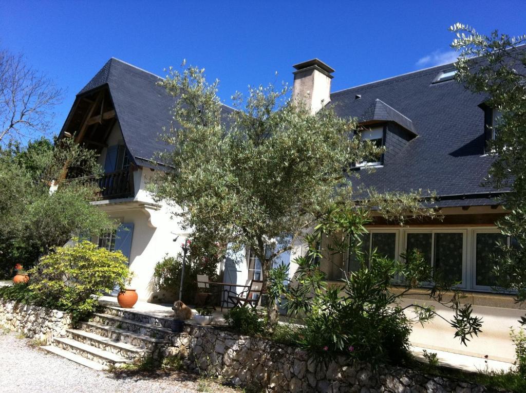 La Maison D'En O Hotel Bagneres-de-Bigorre Luaran gambar